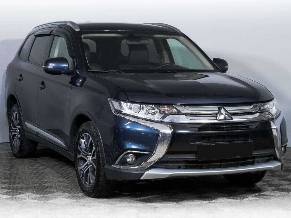 Mitsubishi Outlander 2017 года с пробегом. Фото: #2