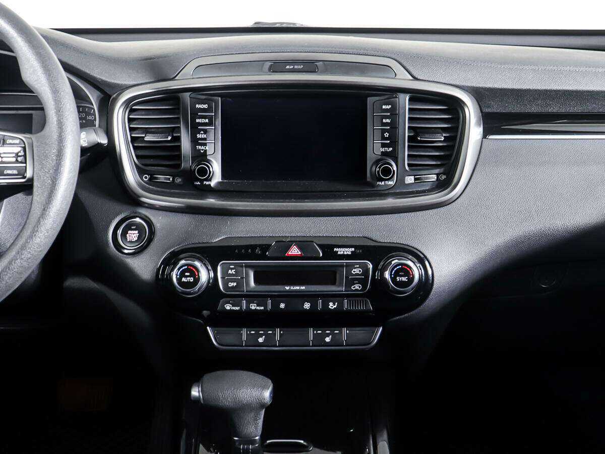 Kia Sorento 2018 года с пробегом. Фото: #11