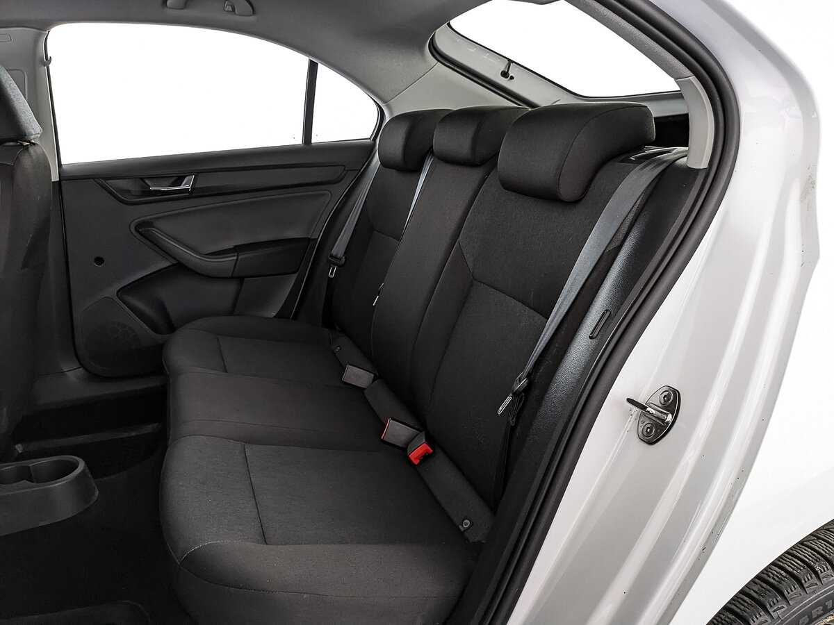 Skoda Rapid 2019 года с пробегом. Фото: #15
