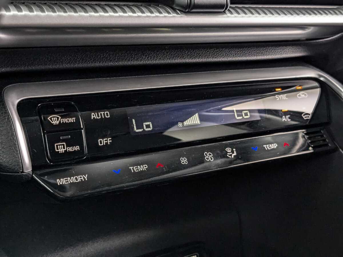 Kia K5 2023 года с пробегом. Фото: #16