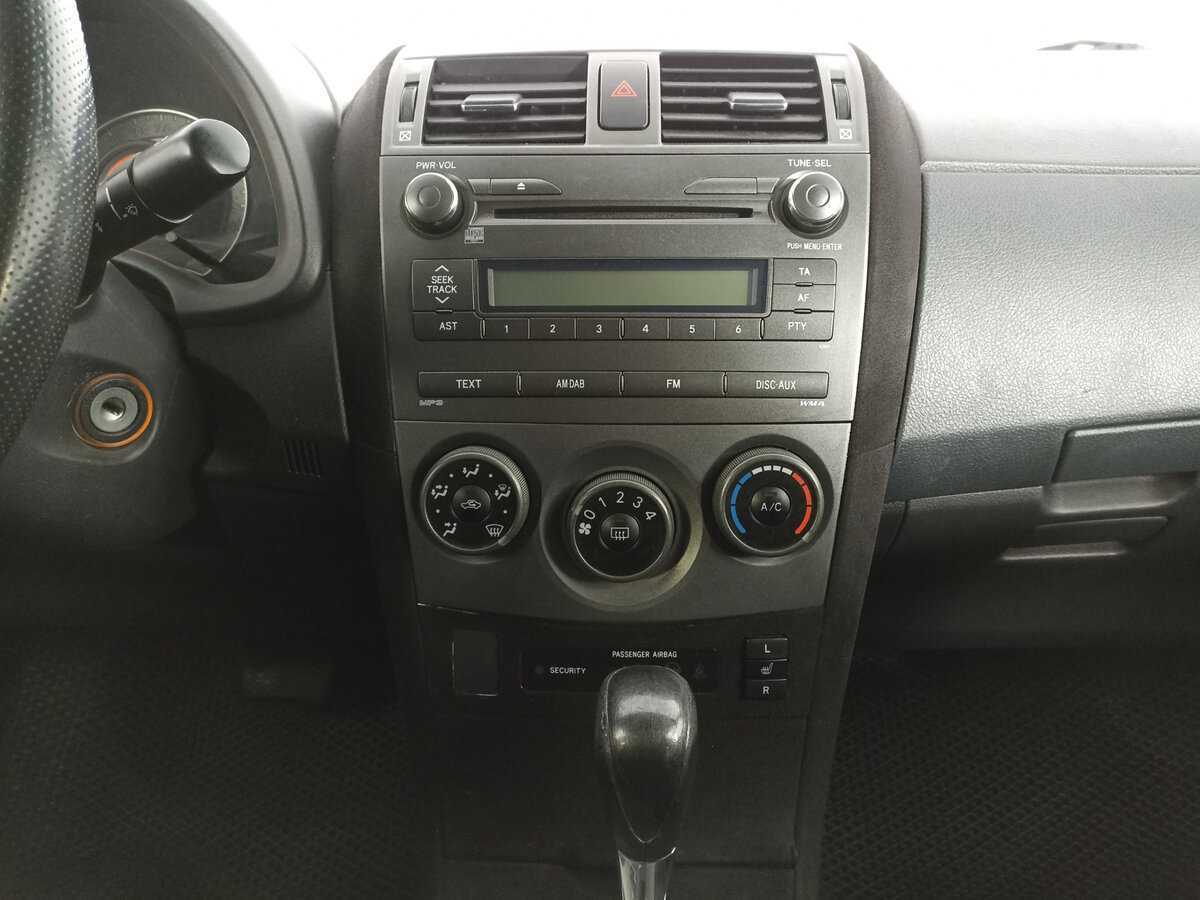 Toyota Corolla 2012 года с пробегом. Фото: #14