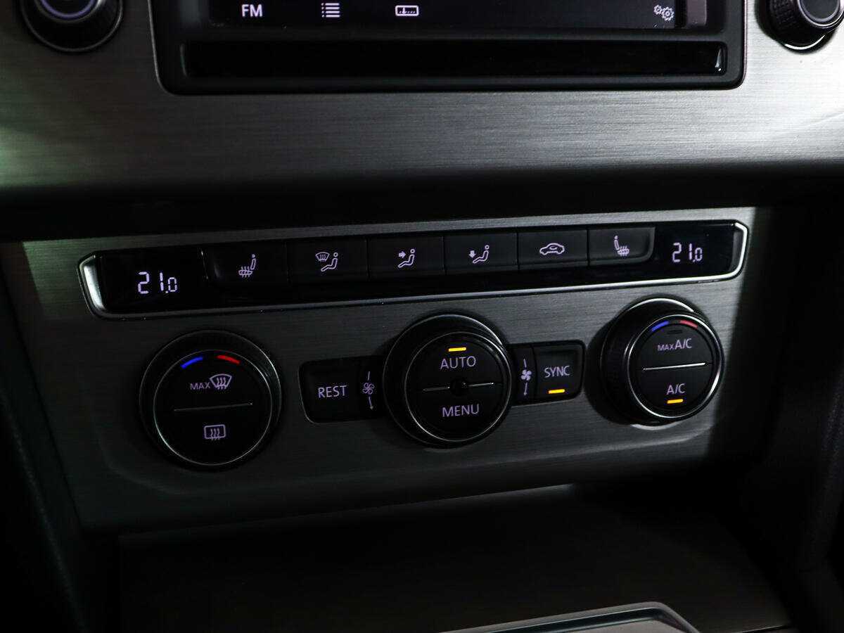 Volkswagen Passat 2016 года с пробегом. Фото: #13