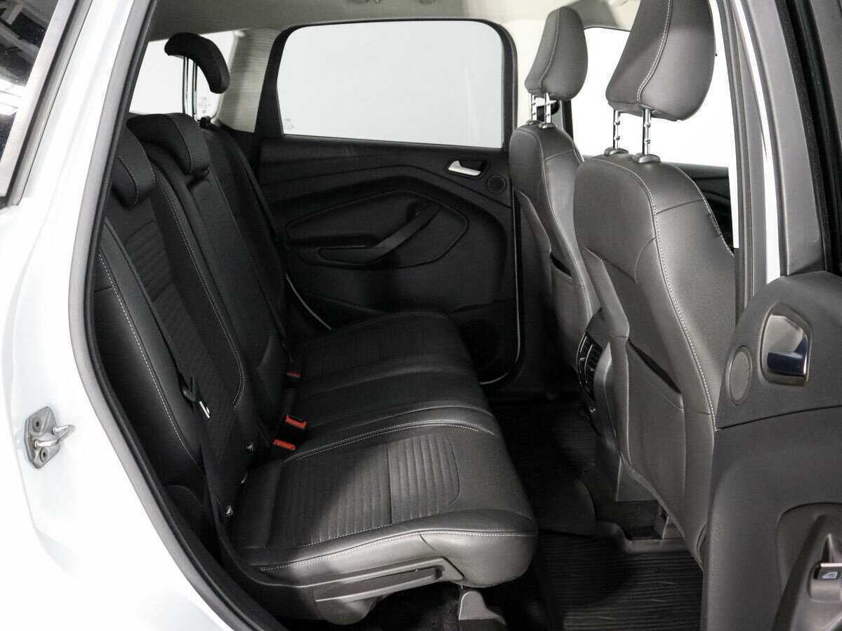 Ford Kuga 2017 года с пробегом. Фото: #9