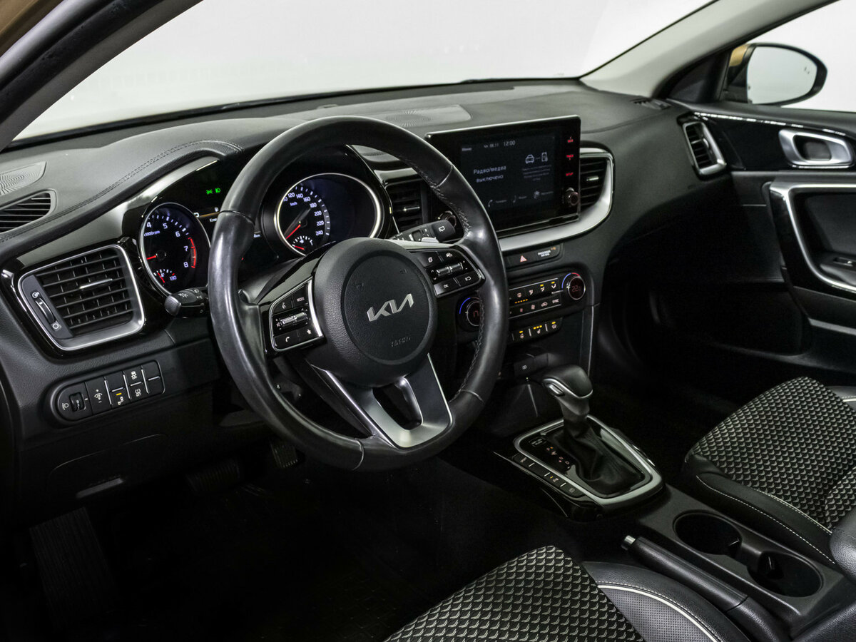 Kia Ceed 2022 года с пробегом. Фото: #8
