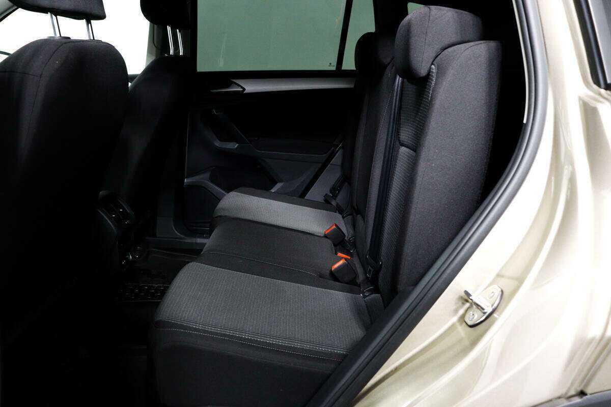 Volkswagen Tiguan 2021 года с пробегом. Фото: #11