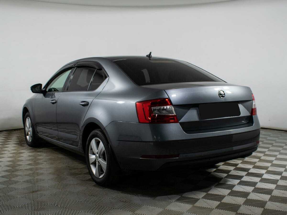 Skoda Octavia 2018 года с пробегом. Фото: #6