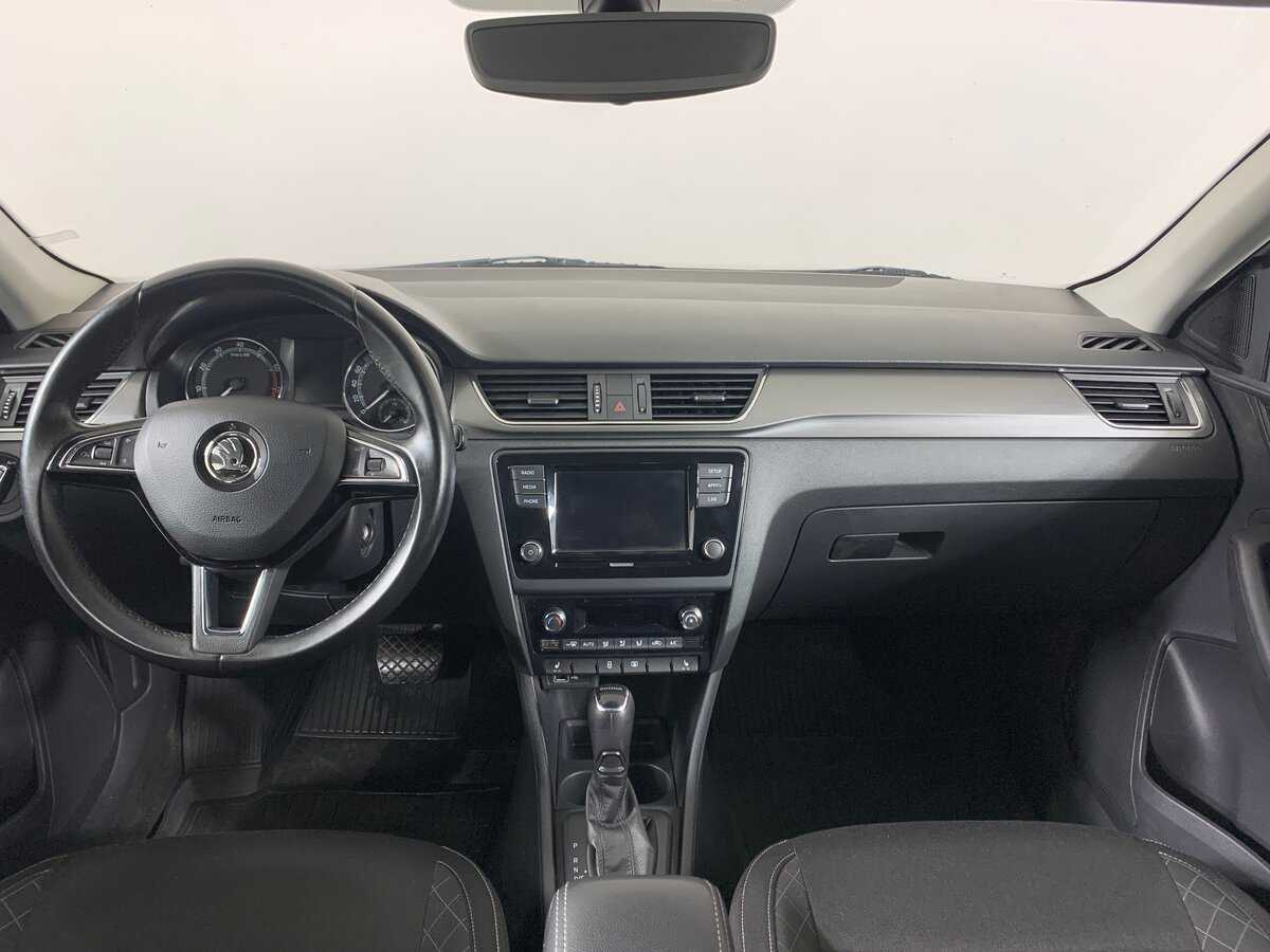 Skoda Rapid 2018 года с пробегом. Фото: #12