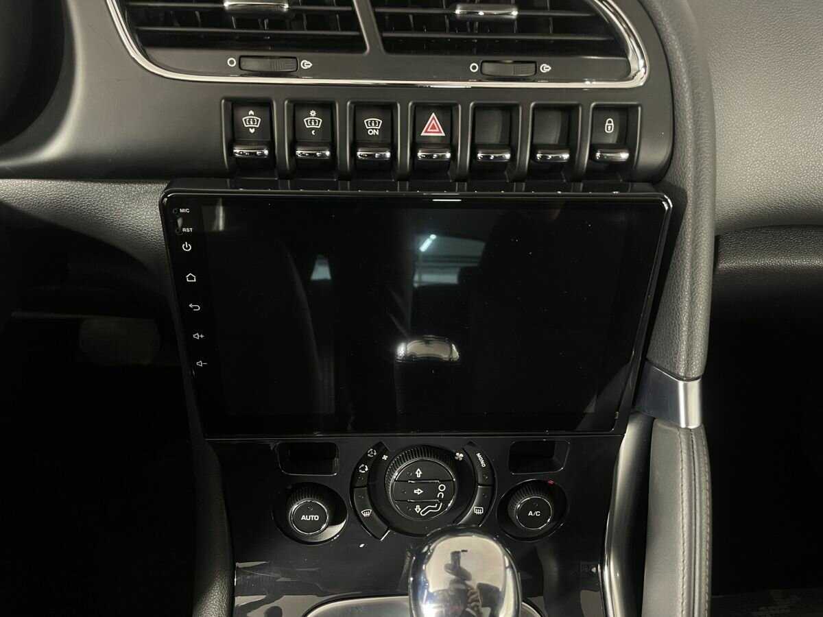 Peugeot 3008 2012 года с пробегом. Фото: #11