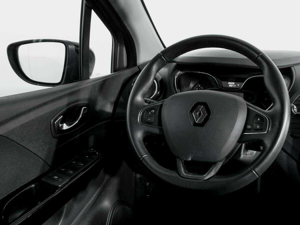 Renault Kaptur 2016 года с пробегом. Фото: #13