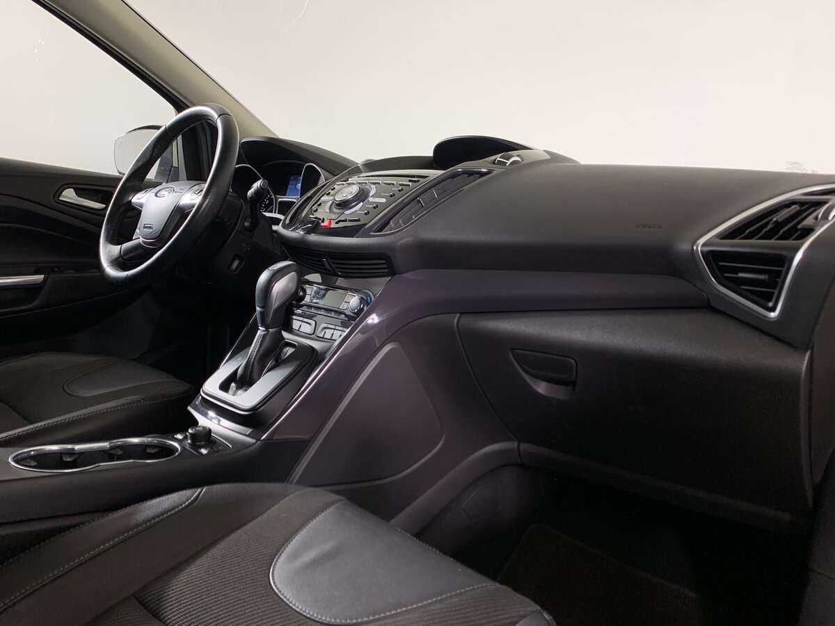 Ford Kuga 2014 года с пробегом. Фото: #10