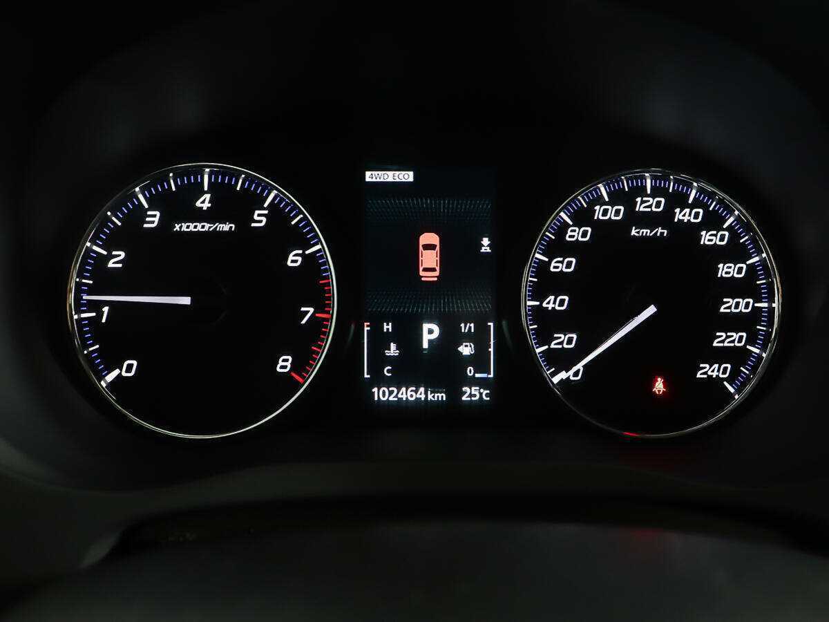 Mitsubishi Outlander 2015 года с пробегом. Фото: #13