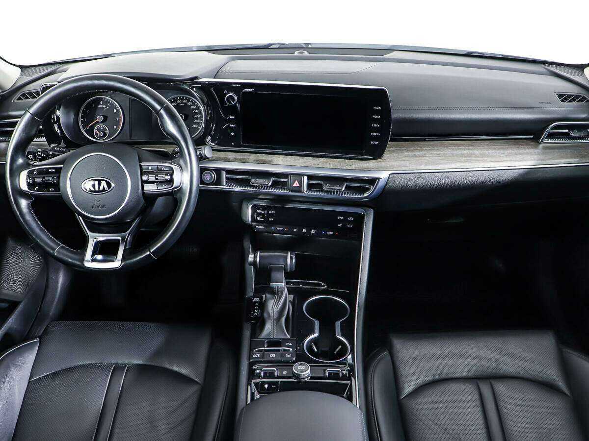 Kia K5 2020 года с пробегом. Фото: #10