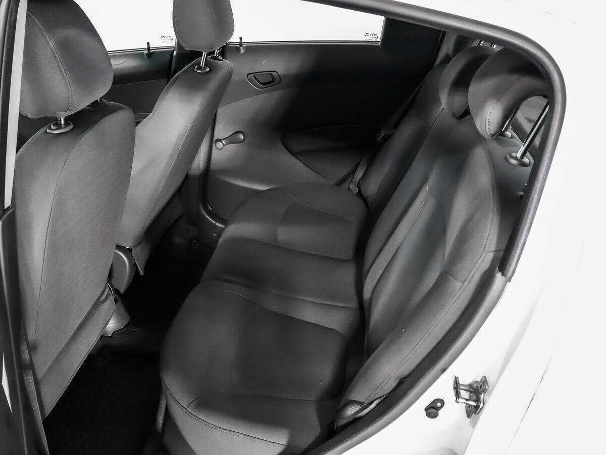 Chevrolet Spark 2013 года с пробегом. Фото: #9