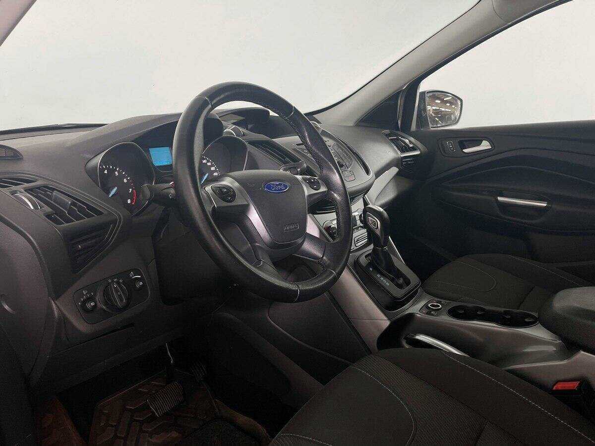 Ford Kuga 2016 года с пробегом. Фото: #12