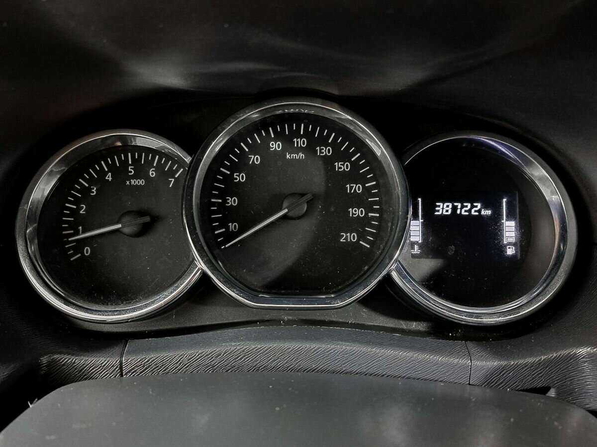 Nissan Terrano 2019 года с пробегом. Фото: #8