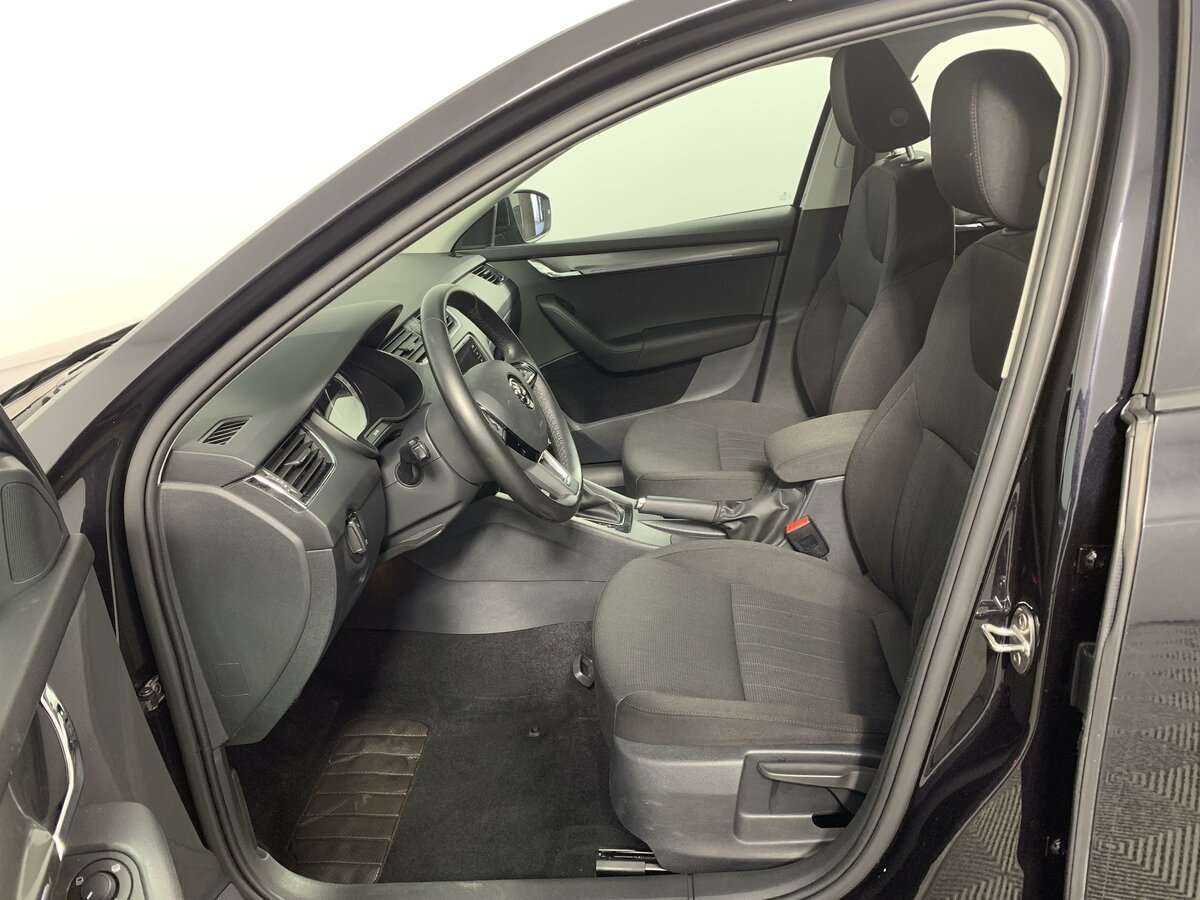 Skoda Octavia 2018 года с пробегом. Фото: #11