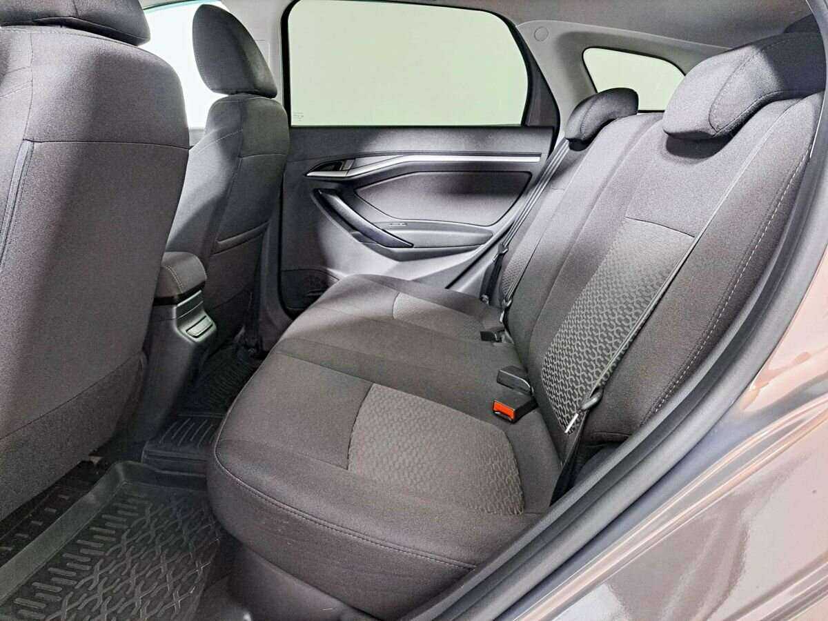 Lada (ВАЗ) Vesta 2019 года с пробегом. Фото: #9