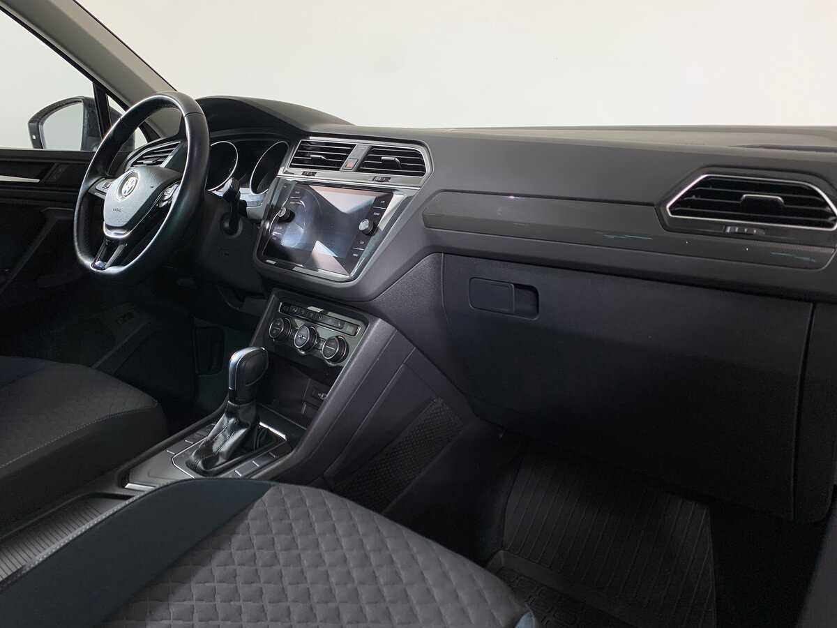 Volkswagen Tiguan 2019 года с пробегом. Фото: #13