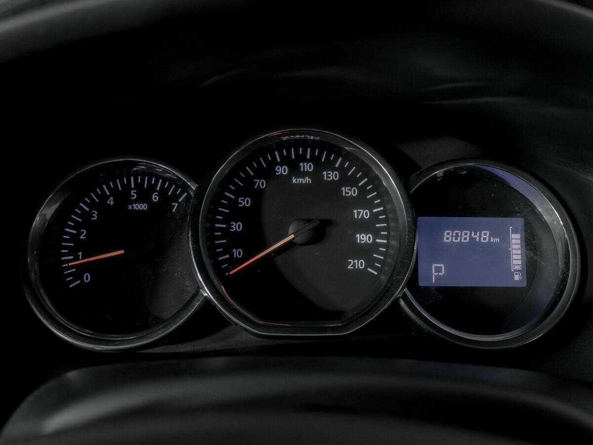 Renault Logan 2017 года с пробегом. Фото: #10