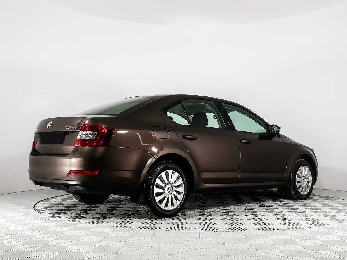Skoda Octavia 2016 года с пробегом. Фото: #4
