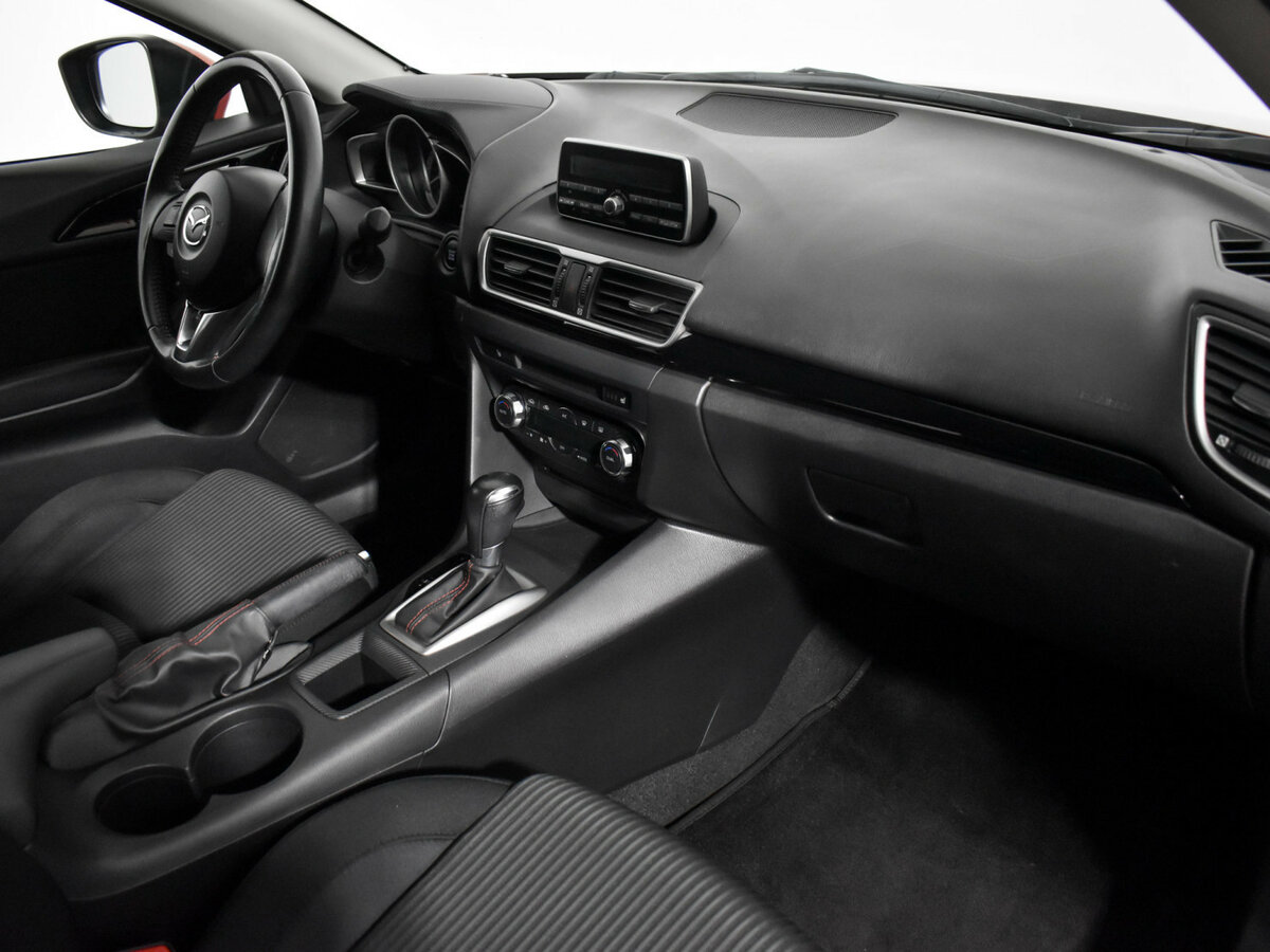Mazda 3 2013 года с пробегом. Фото: #13