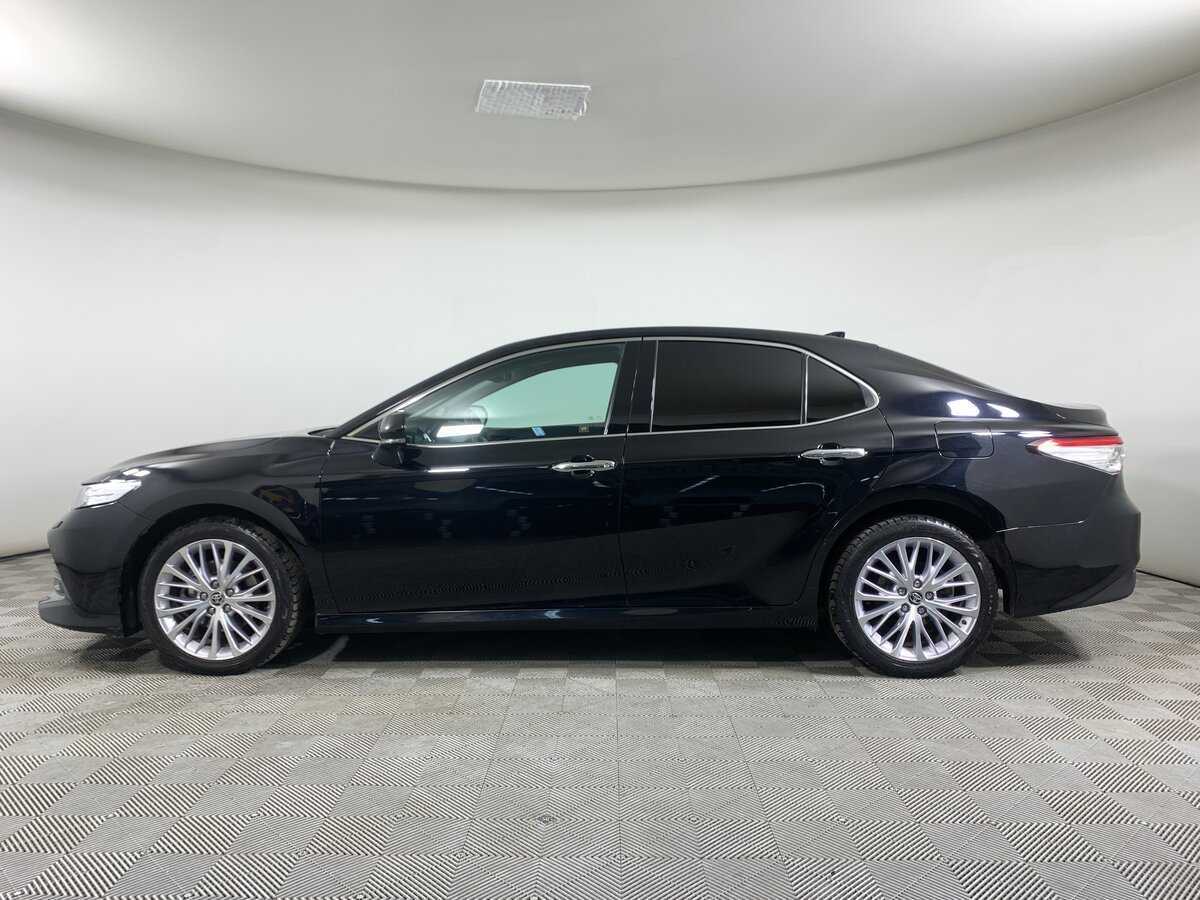 Toyota Camry 2020 года с пробегом. Фото: #7