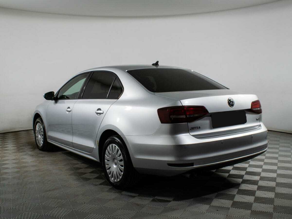 Volkswagen Jetta 2018 года с пробегом. Фото: #6