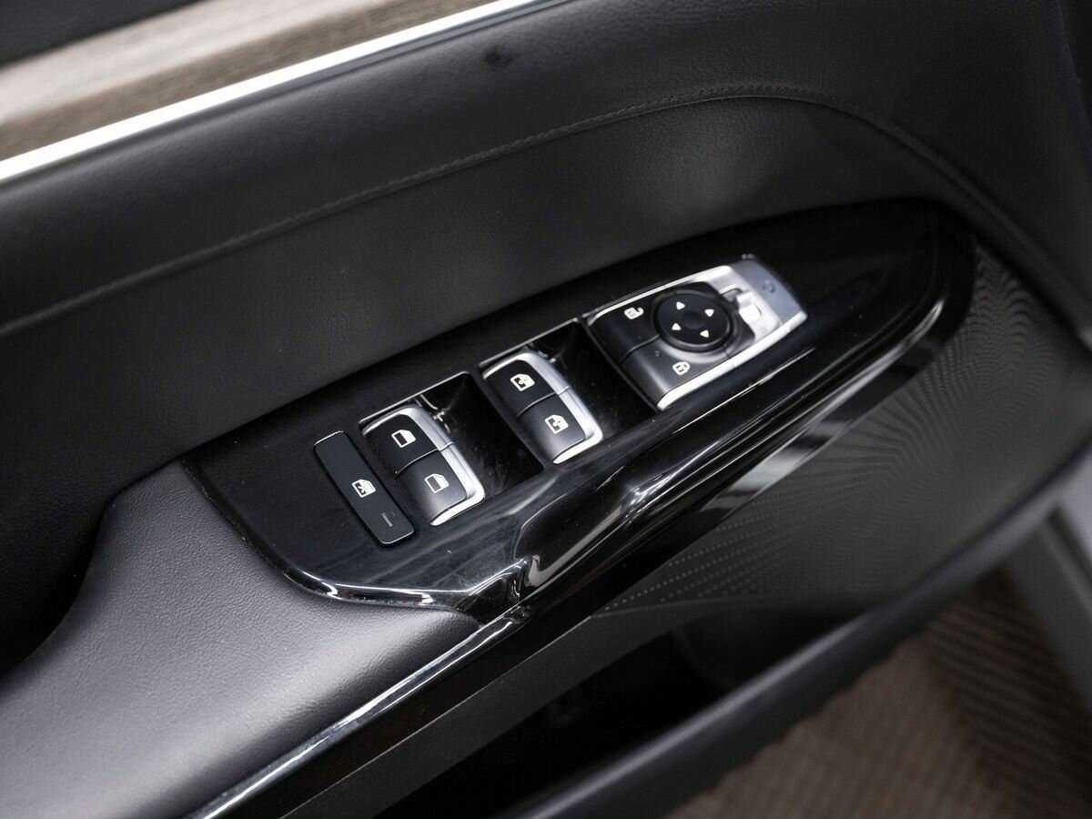 Kia K5 2021 года с пробегом. Фото: #16