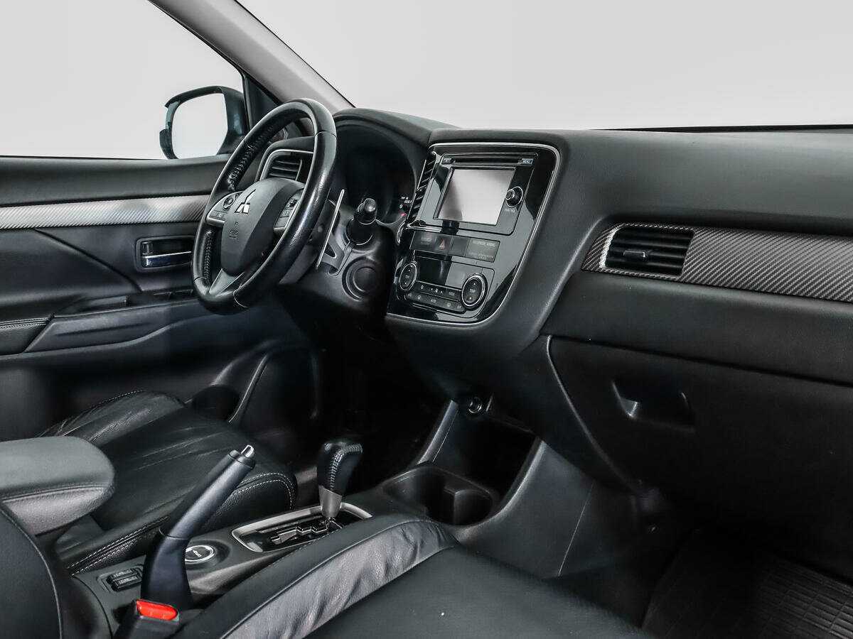 Mitsubishi Outlander 2014 года с пробегом. Фото: #12