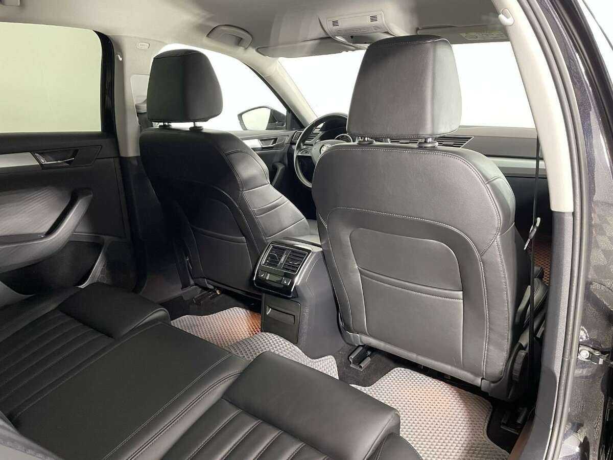 Skoda Superb 2018 года с пробегом. Фото: #15