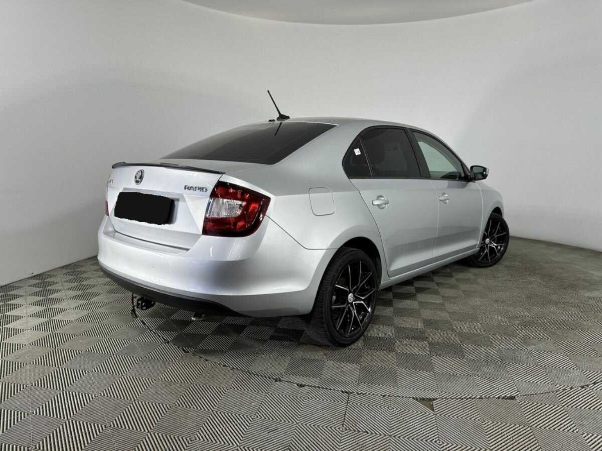 Skoda Rapid 2018 года с пробегом. Фото: #5