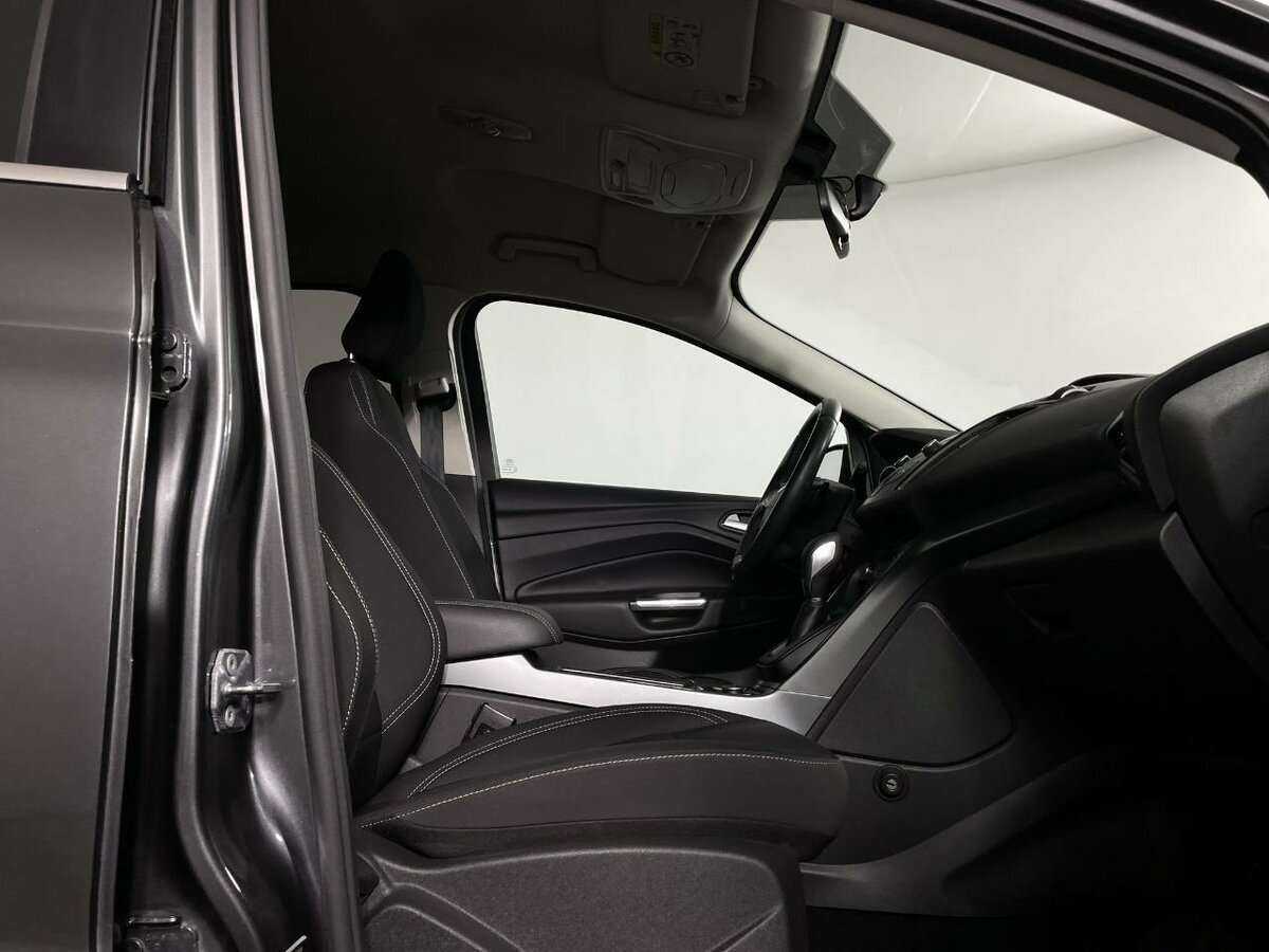 Ford Kuga 2017 года с пробегом. Фото: #13