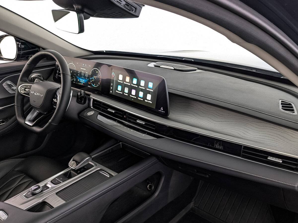 Chery Arrizo 8 2023 года с пробегом. Фото: #12