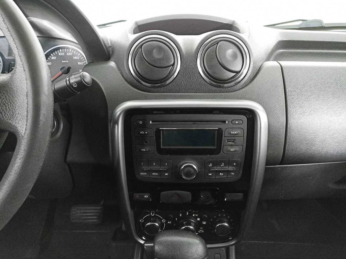 Renault Duster 2012 года с пробегом. Фото: #12