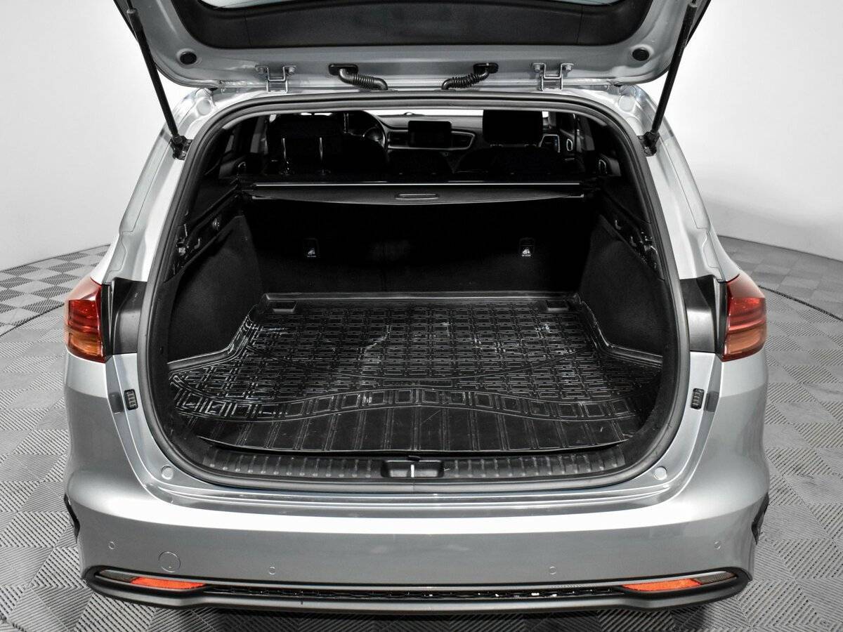 Kia Ceed 2019 года с пробегом. Фото: #19