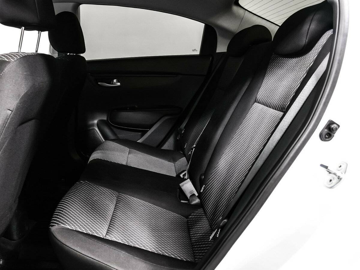 Kia Rio 2018 года с пробегом. Фото: #11