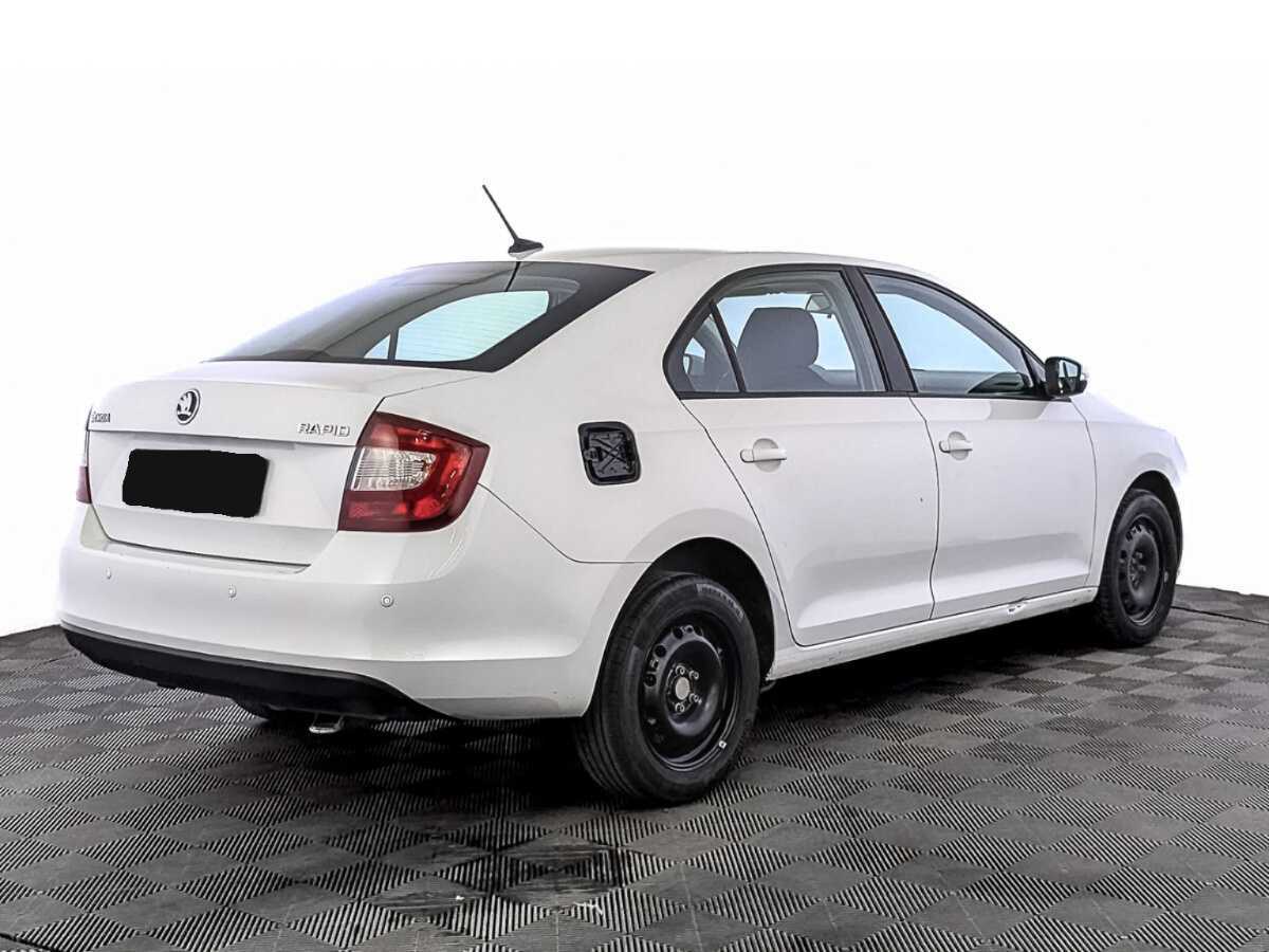 Skoda Rapid 2019 года с пробегом. Фото: #4