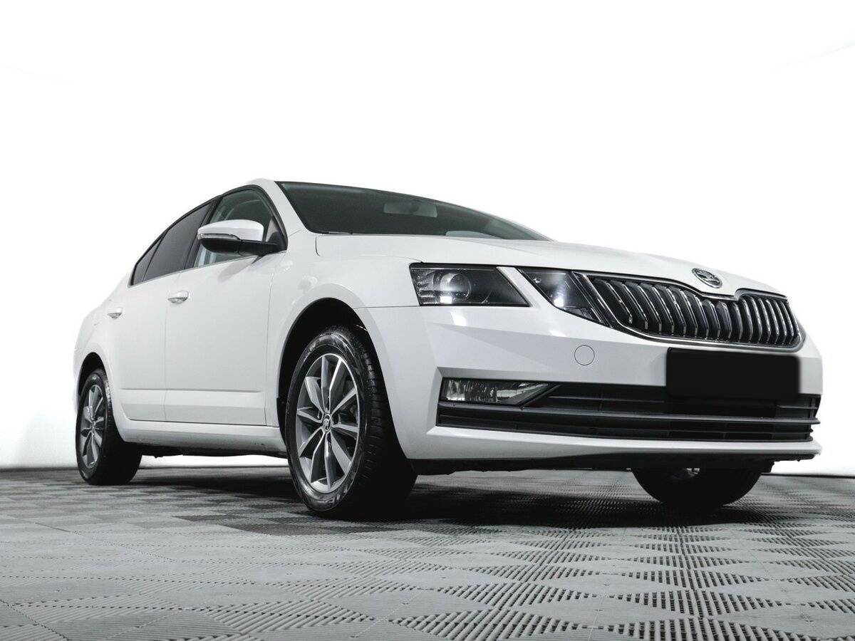 Skoda Octavia 2023 года с пробегом. Фото: #15