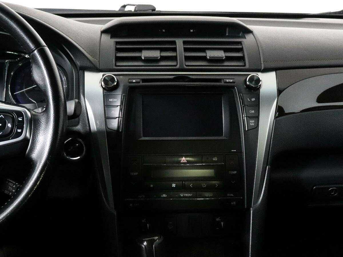 Toyota Camry 2015 года с пробегом. Фото: #10