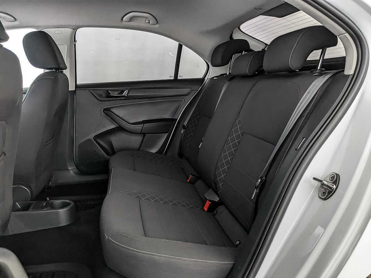 Skoda Rapid 2020 года с пробегом. Фото: #17