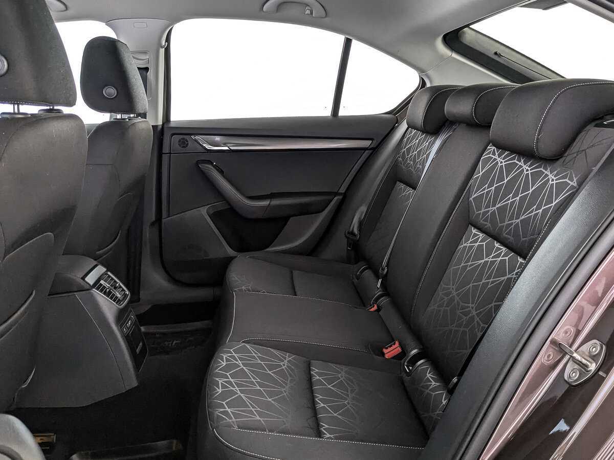 Skoda Octavia 2020 года с пробегом. Фото: #15