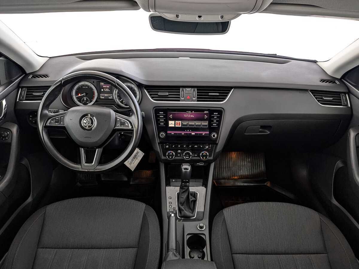 Skoda Octavia 2018 года с пробегом. Фото: #8