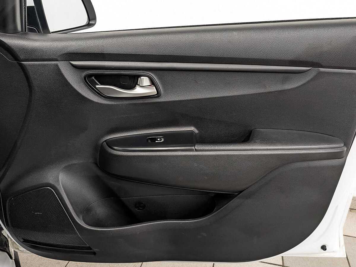 Kia Rio 2020 года с пробегом. Фото: #22