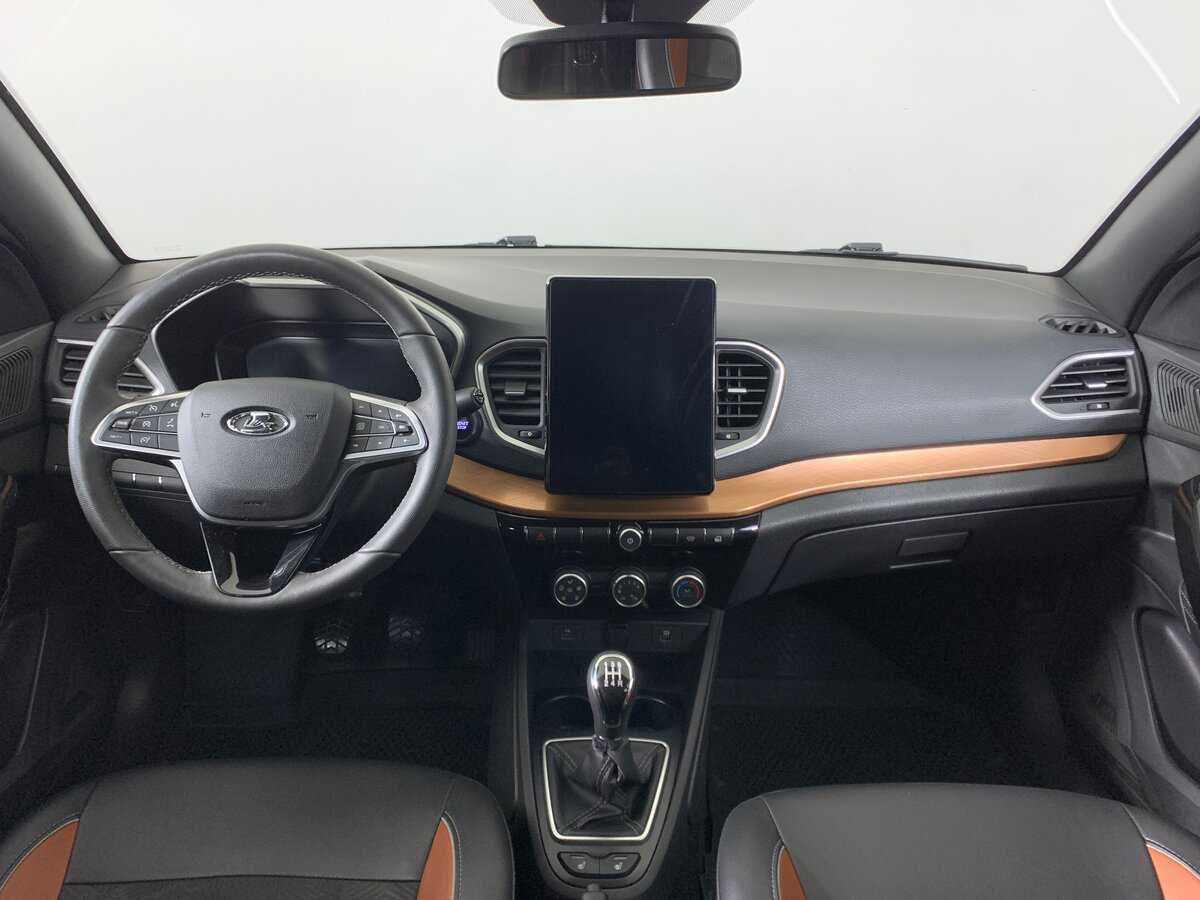 Lada (ВАЗ) Vesta 2023 года с пробегом. Фото: #12