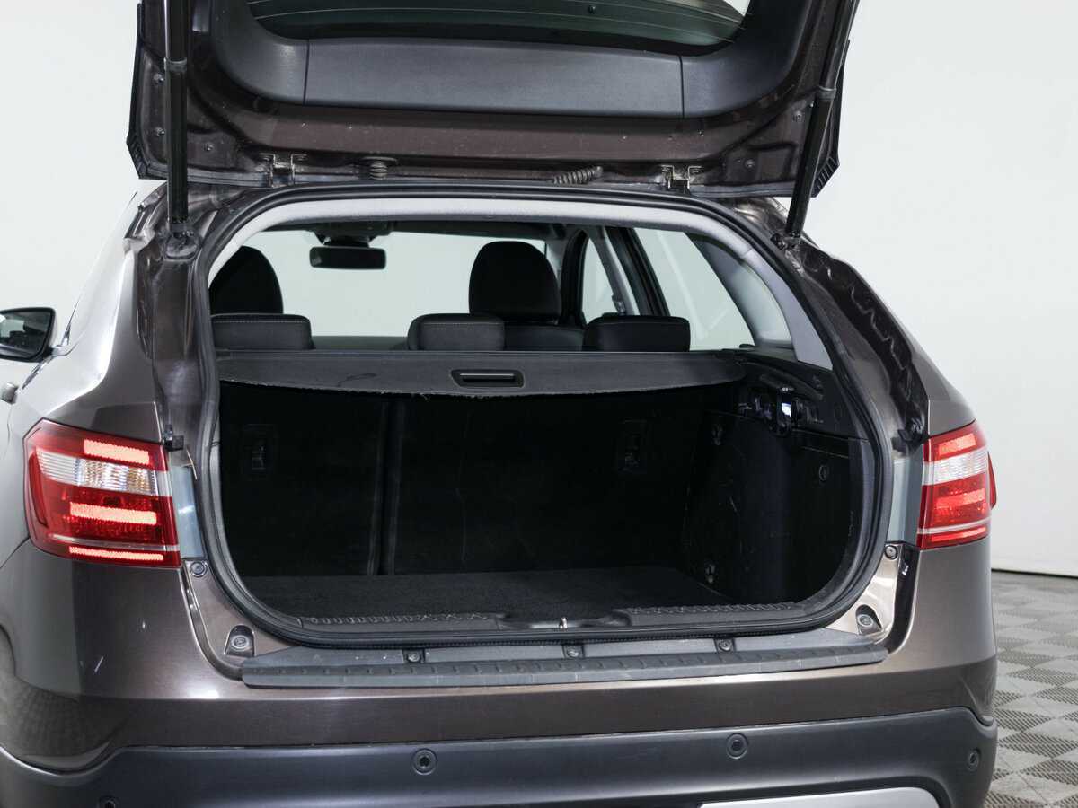 Lada (ВАЗ) Vesta 2019 года с пробегом. Фото: #6