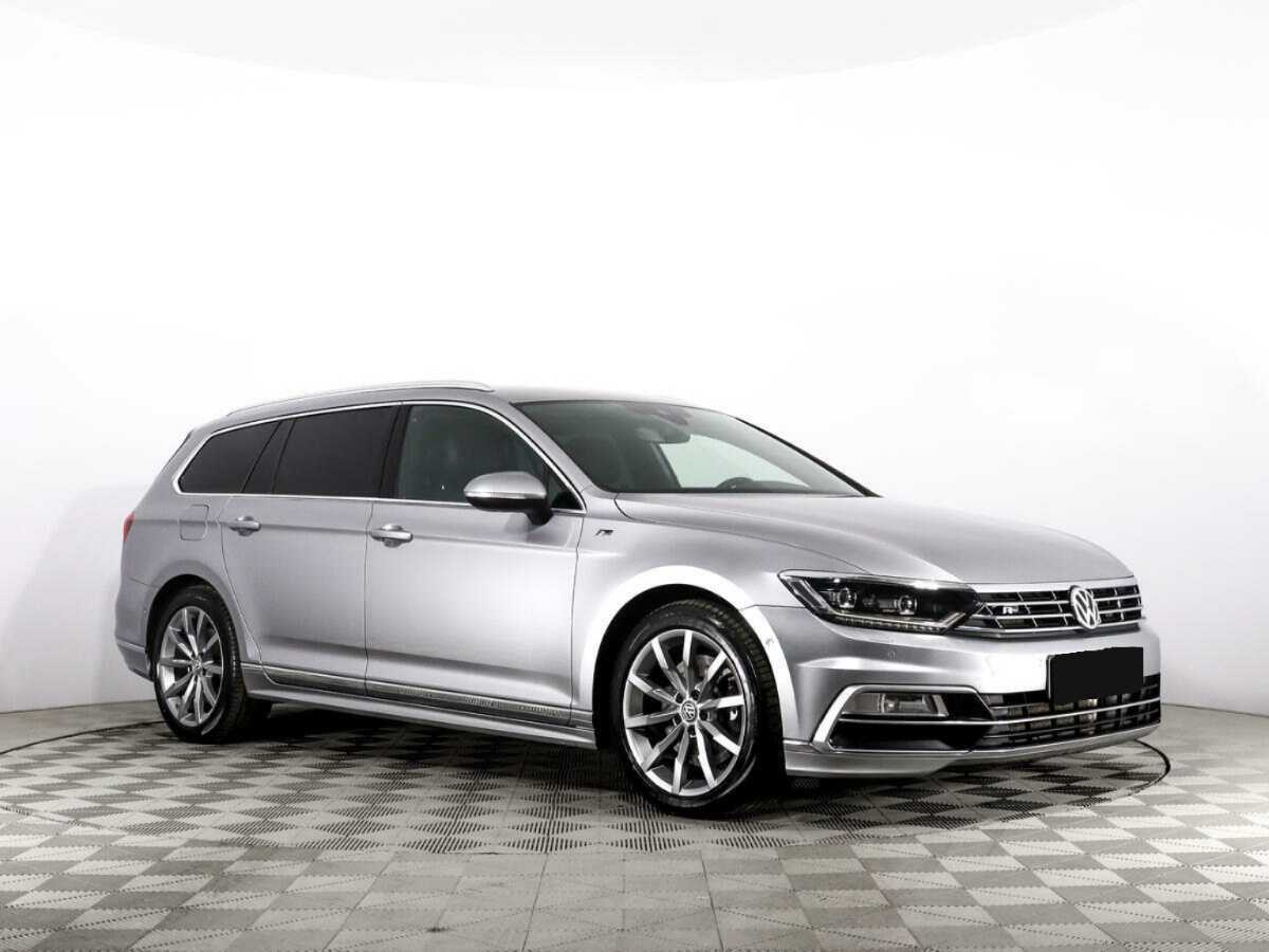 Volkswagen Passat 2019 года с пробегом. Фото: #2