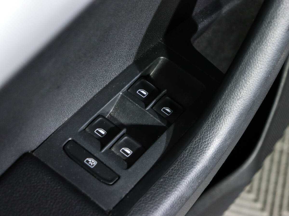 Skoda Octavia 2013 года с пробегом. Фото: #14