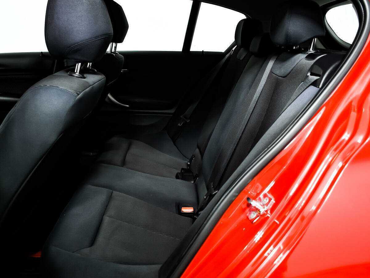 BMW 1 серии 2012 года с пробегом. Фото: #11