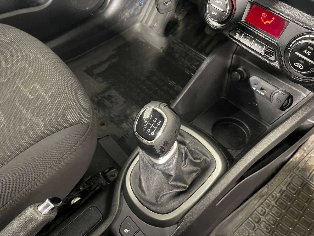 Kia Rio 2014 года с пробегом. Фото: #14