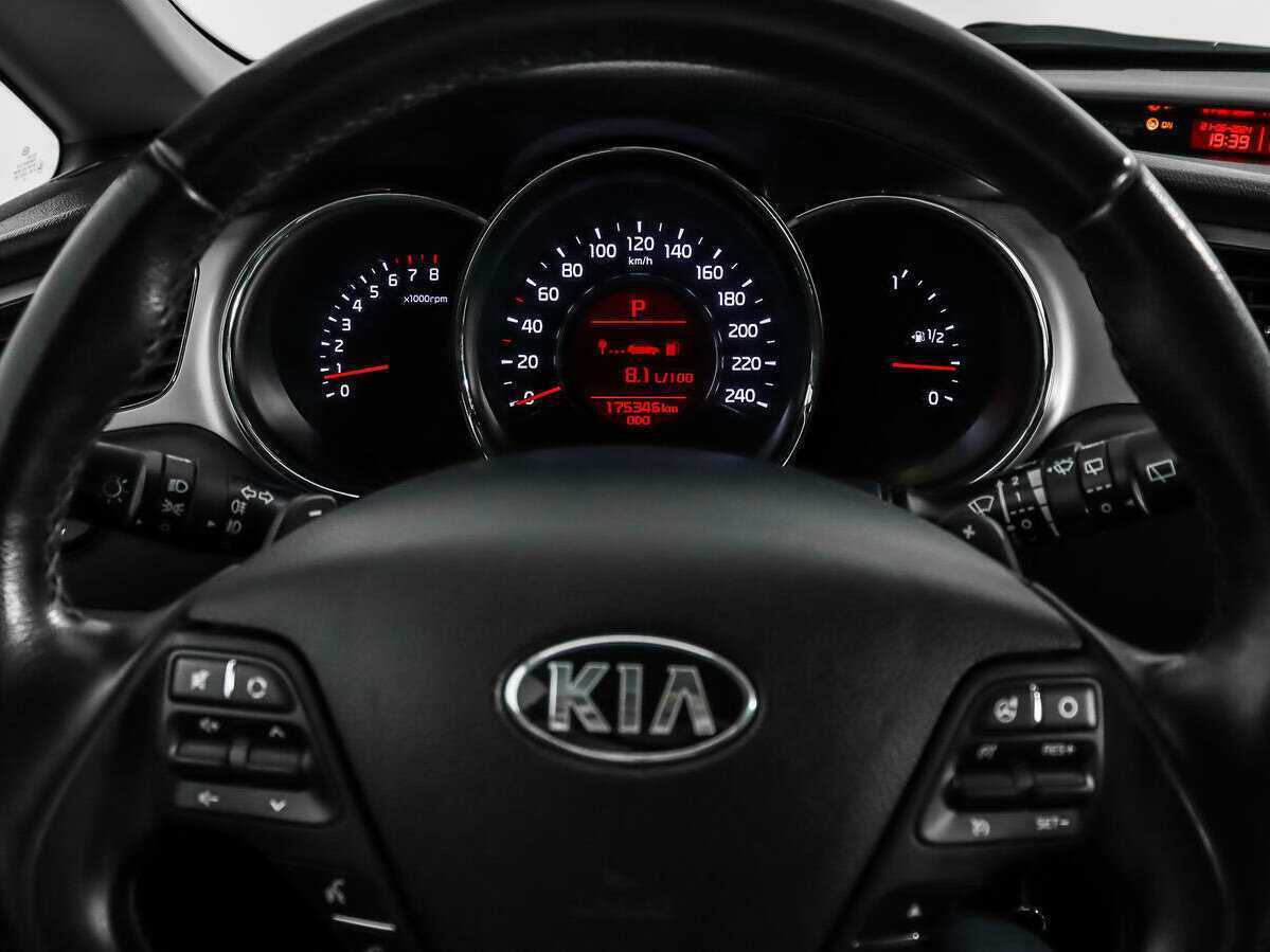 Kia Ceed 2014 года с пробегом. Фото: #14